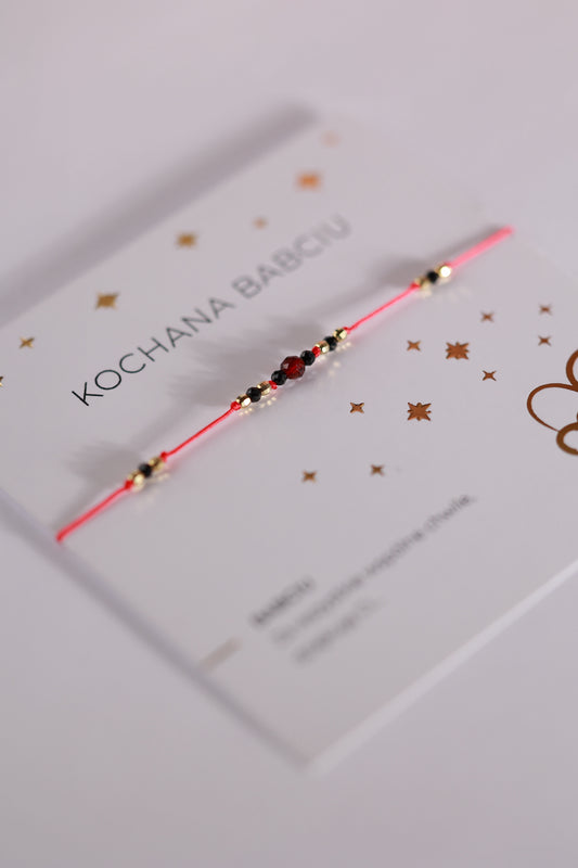 Bransoletka dla Babci na czerwonej nitce Granat Spinel