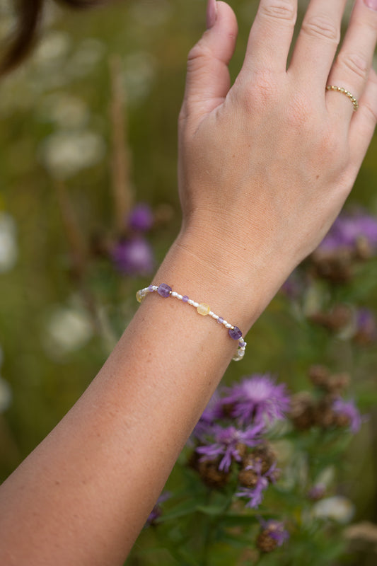 Bransoletka z ametystem, cytrynem, kryształem górskim i perłami