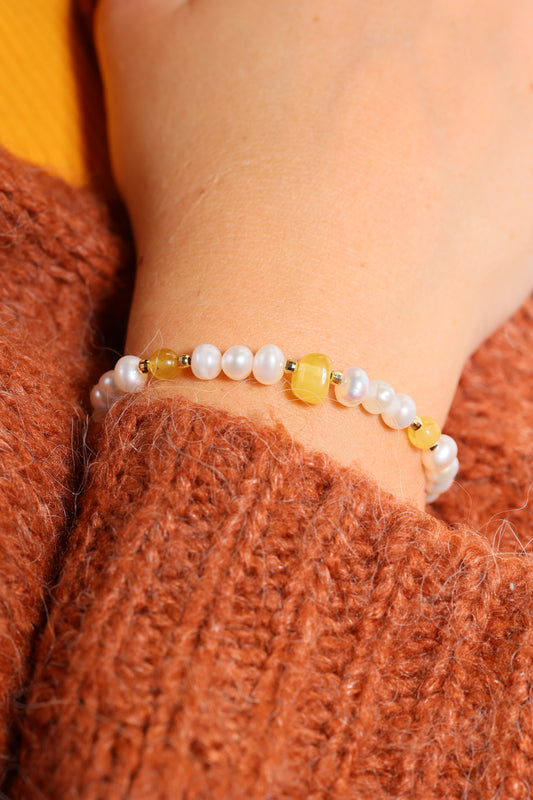 Bransoletka elastyczna Perła i Bursztyn