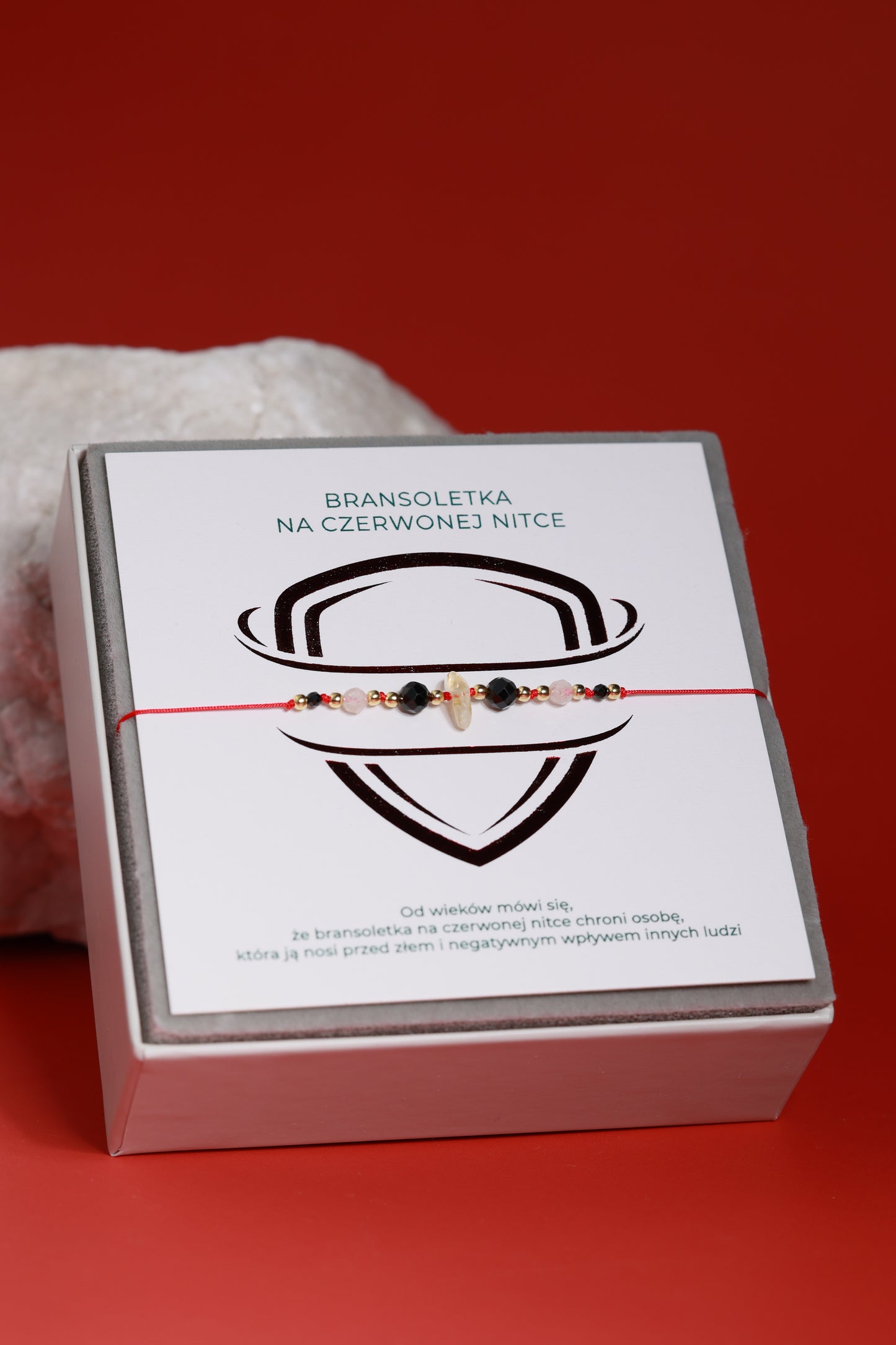 Bransoletka z cytrynem i turmalinem na czerwonej nitce