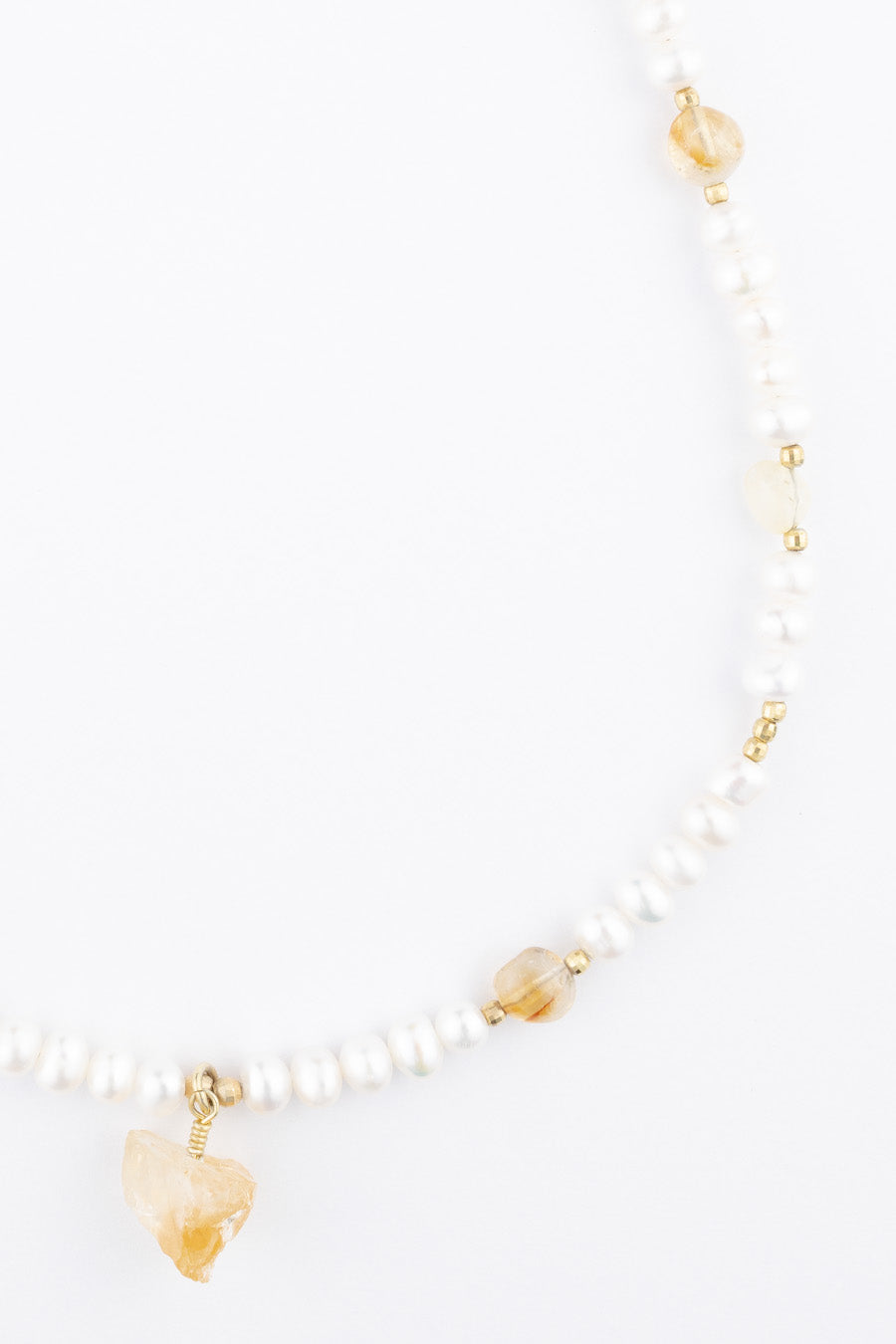 Naszyjnik z perłami i cytrynem