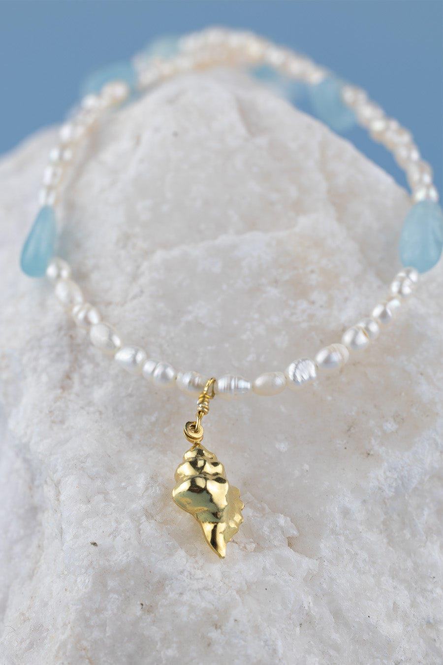 Naszyjnik z perłami i akwamarynem