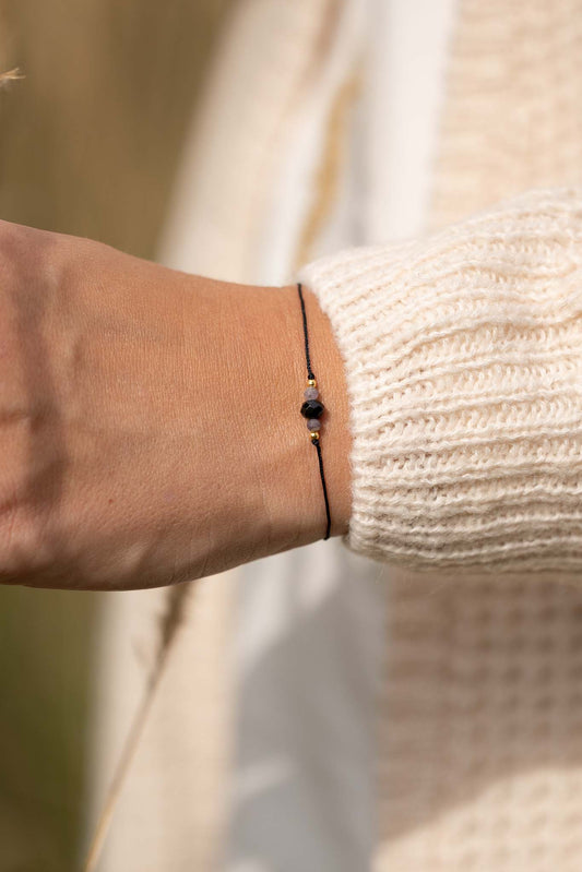 Bransoletka ze spinelem i sugilitem