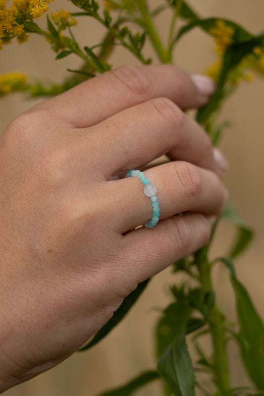 Pierścionek elastyczny z morganitem i amazonitami